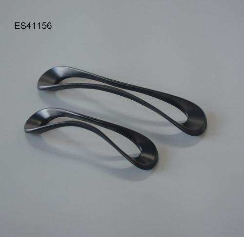 Zamak Furniture and Cabinet Handle ES41156