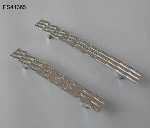 Zamak Furniture and Cabinet handle  ES41365