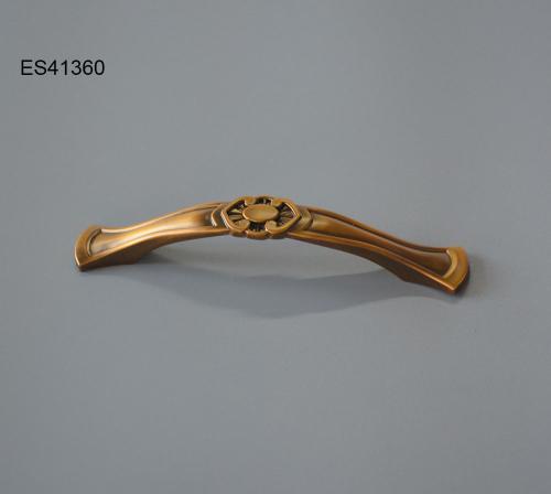 Zamak Furniture and Cabinet Handle ES41360