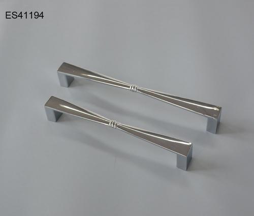 Zamak Furniture and Cabinet handle  ES41194