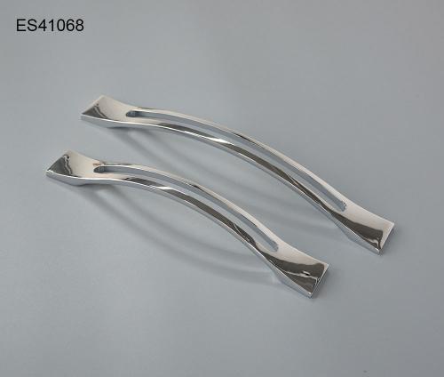 Zamak Furniture and Cabinet handle  ES41068