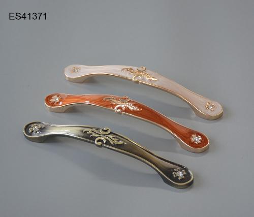 Zamak Furniture and Cabinet handle  ES41371