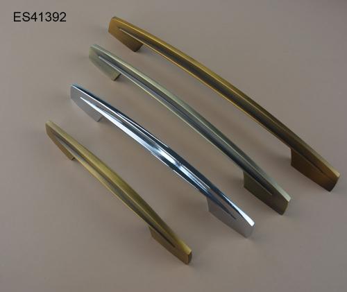Zamak Furniture and Cabinet handle  ES41392