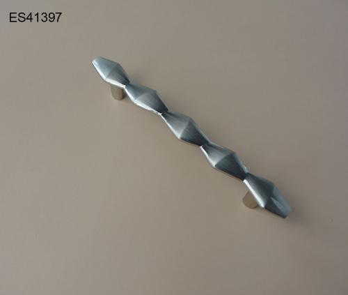 Zamak Furniture and Cabinet handle  ES41397