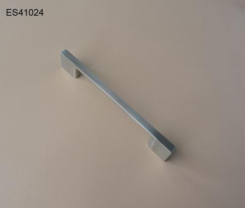 Zamak Furniture and Cabinet handle  ES41024
