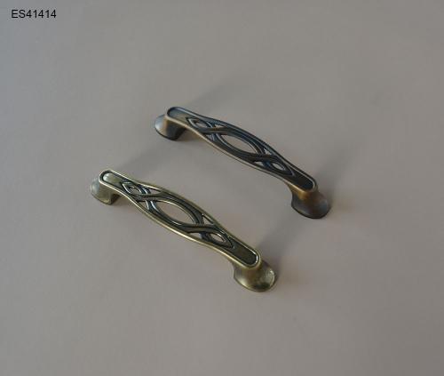 Zamak Furniture and Cabinet handle  ES41414