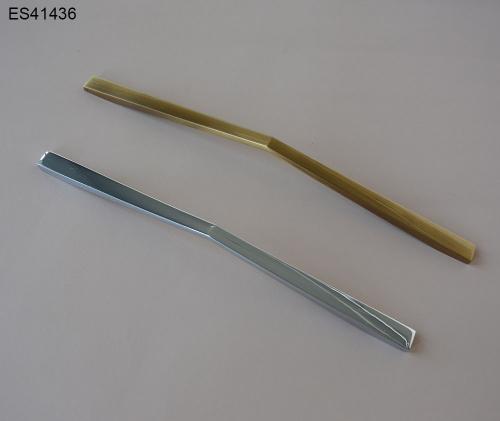 Zamak Furniture and Cabinet handle  ES41436
