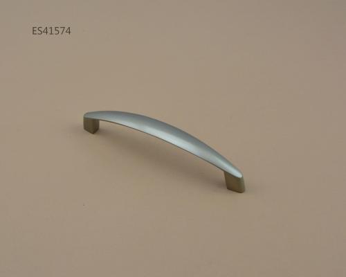 Zamak Furniture and Cabinet handle  ES41574