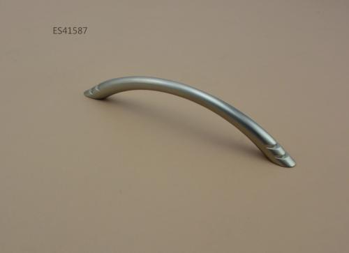 Zamak Furniture and Cabinet handle  ES41587