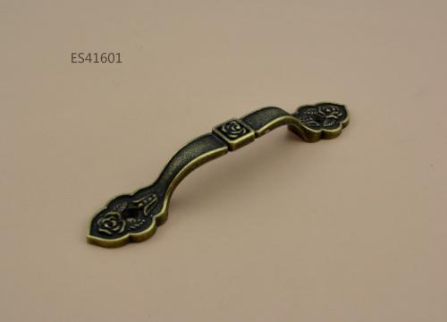 Zamak Furniture and Cabinet handle  ES41601