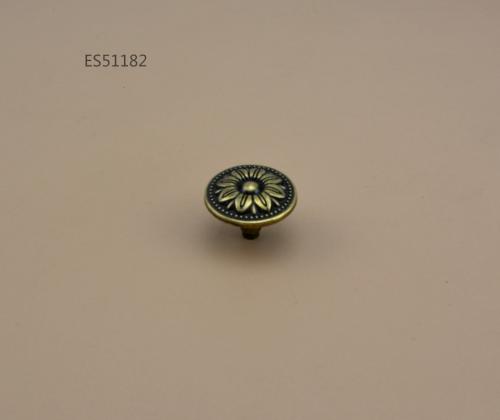 Zamak Furniture and Cabinet Knob  ES51182