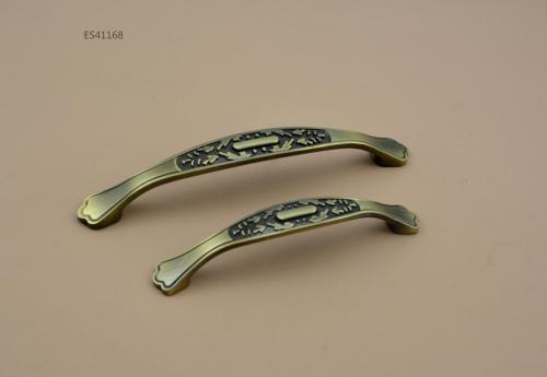 Zamak Furniture and Cabinet Handle ES41168