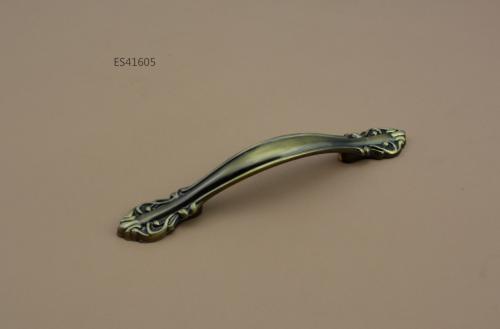 Zamak Furniture and Cabinet handle  ES41605
