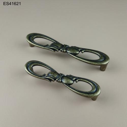 Zamak Furniture and Cabinet handle  ES41621