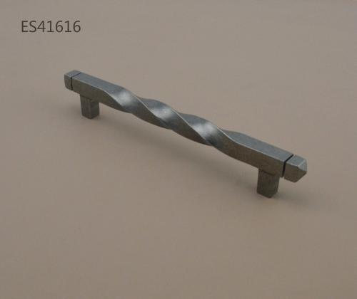 Zamak Furniture and Cabinet handle  ES41616