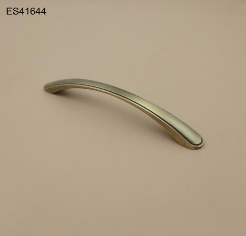 Zamak Furniture and Cabinet handle  ES41644