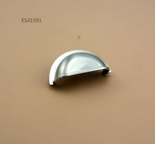 Zamak Furniture and Cabinet cup handle  ES41591