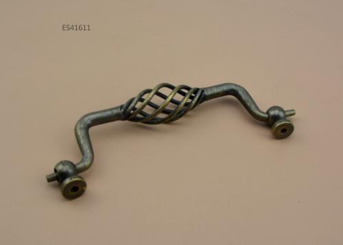 Zamak Furniture and Cabinet handle  ES41611
