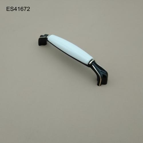 Ceramics/Porcelain  Furniture and Cabinet Handle  ES41672-2