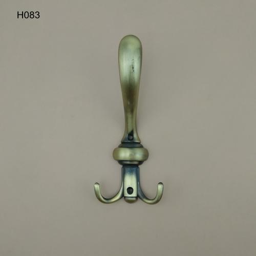 zamak hook H083