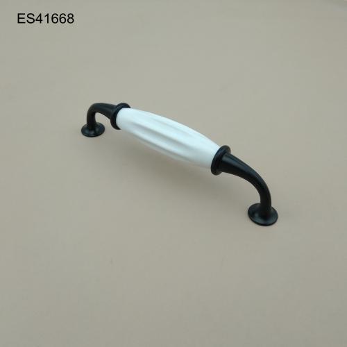 Ceramics/Porcelain  Furniture and Cabinet Handle  ES41668