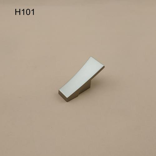 zamak hook H101