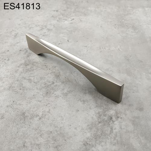 Zamak Furniture and Cabinet handle  ES41813